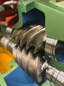 حضور در دوره شرکت بیتزر